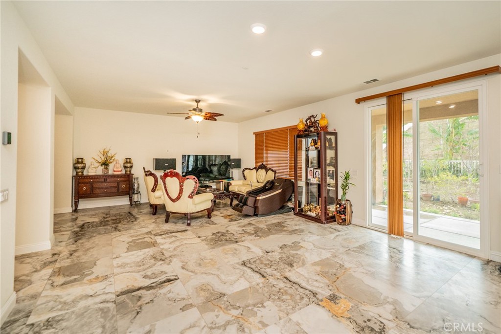 7908 Zona Court Riverside, CA 92507 - Photo 15 of 64