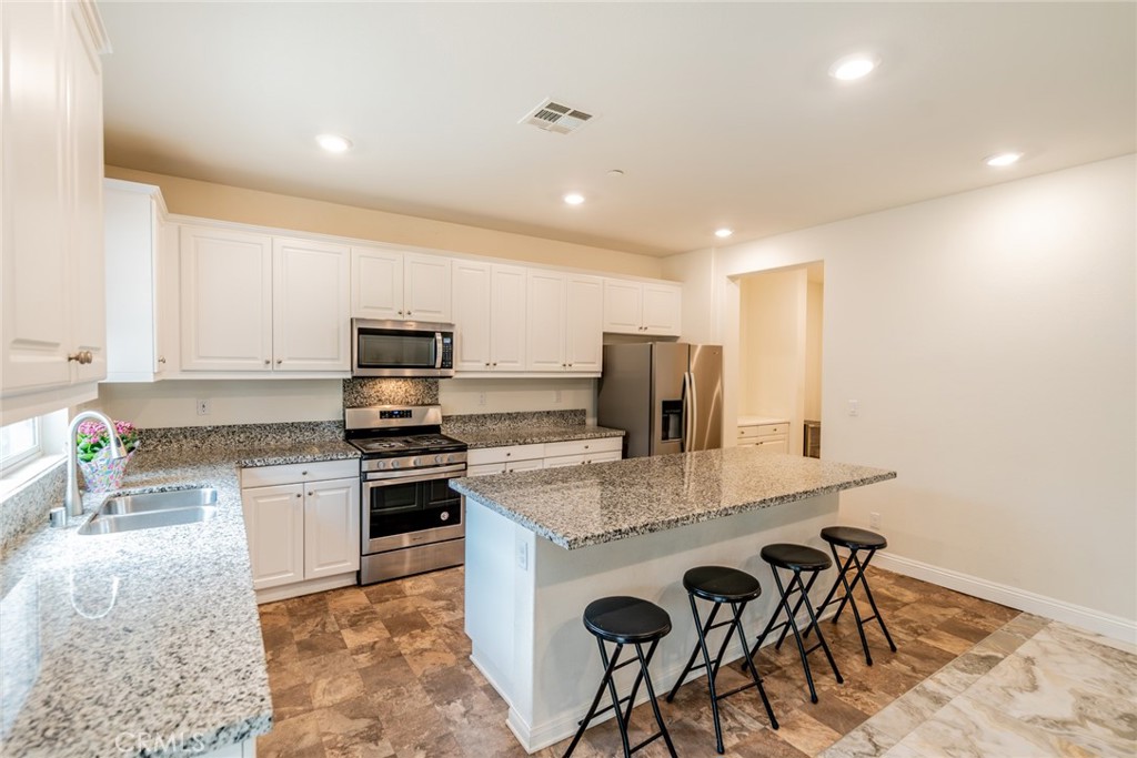 7908 Zona Court Riverside, CA 92507 - Photo 18 of 53