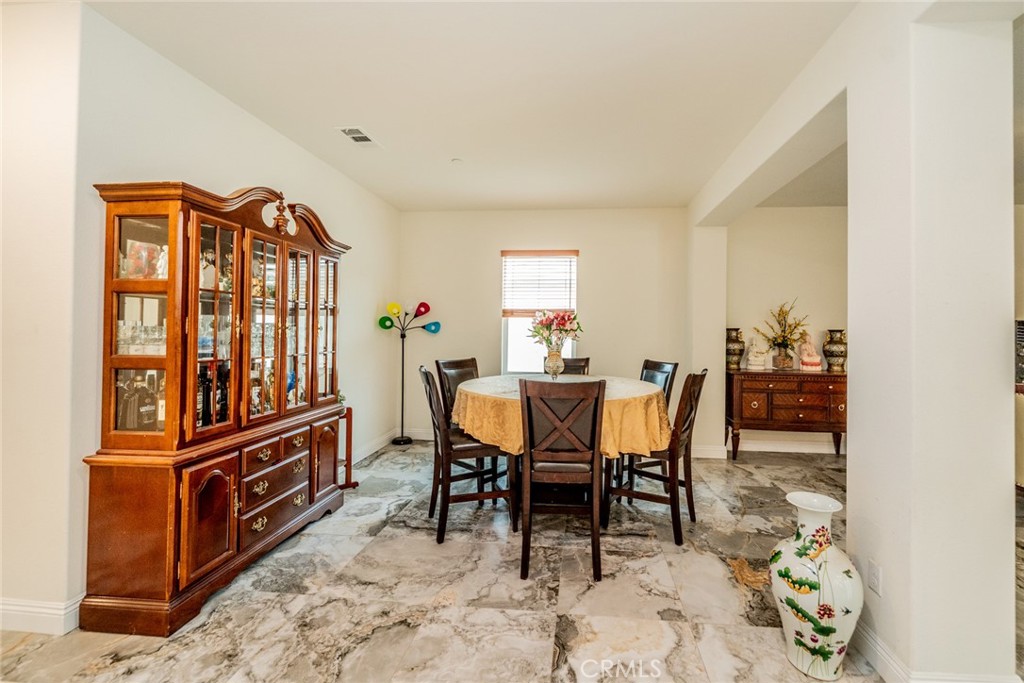 7908 Zona Court Riverside, CA 92507 - Photo 4 of 53