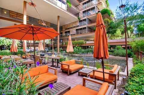 $525,000 | 7161 East Rancho Vista Drive, Unit 2008, Scottsdale, AZ 85251