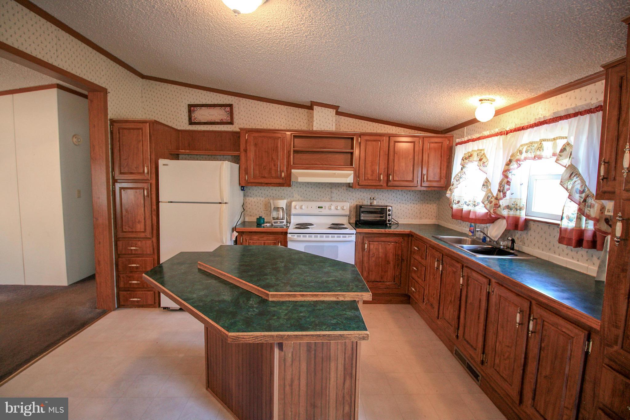 1400 North Stepney Road Aberdeen, MD 21001 - Photo 23 of 28 Kitchen