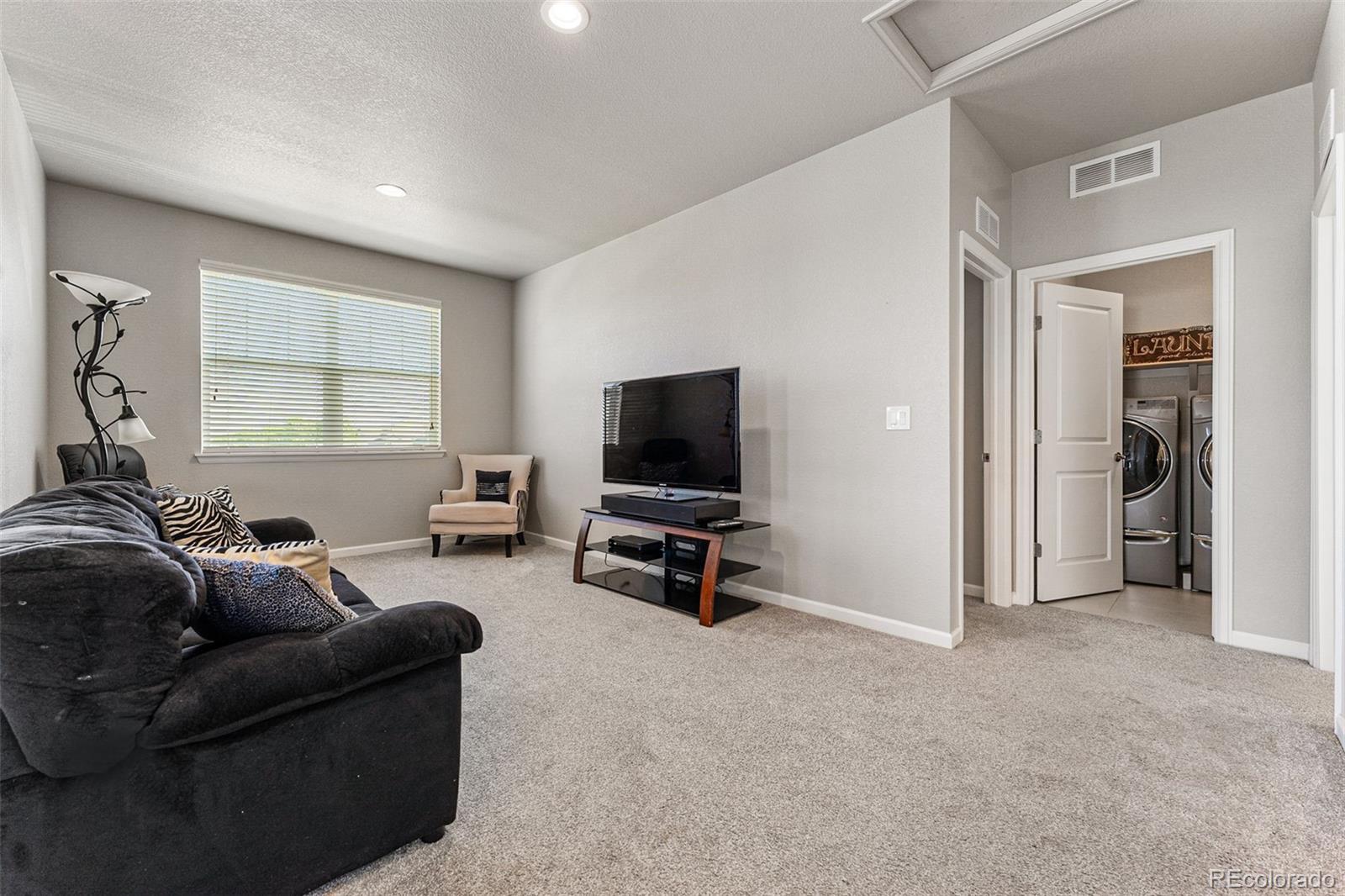 744 Ranchhand Drive Berthoud, CO 80513 - Photo 29 of 49 Gallery Image 29