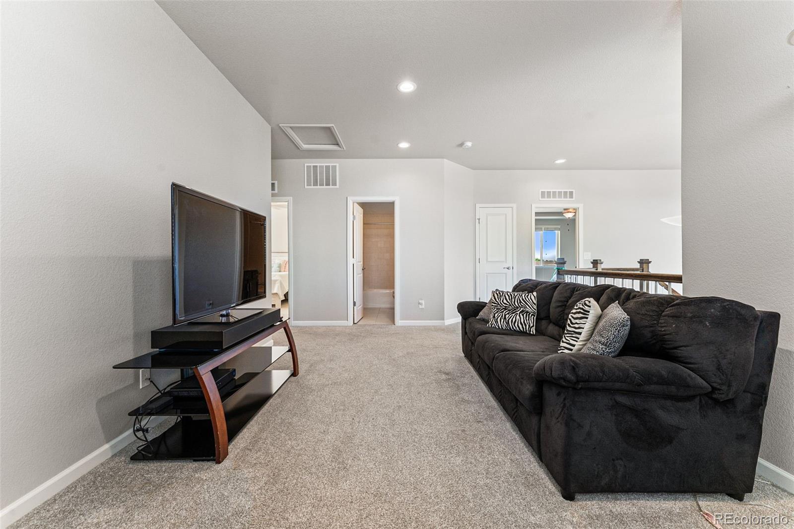 744 Ranchhand Drive Berthoud, CO 80513 - Photo 31 of 49 Gallery Image 31