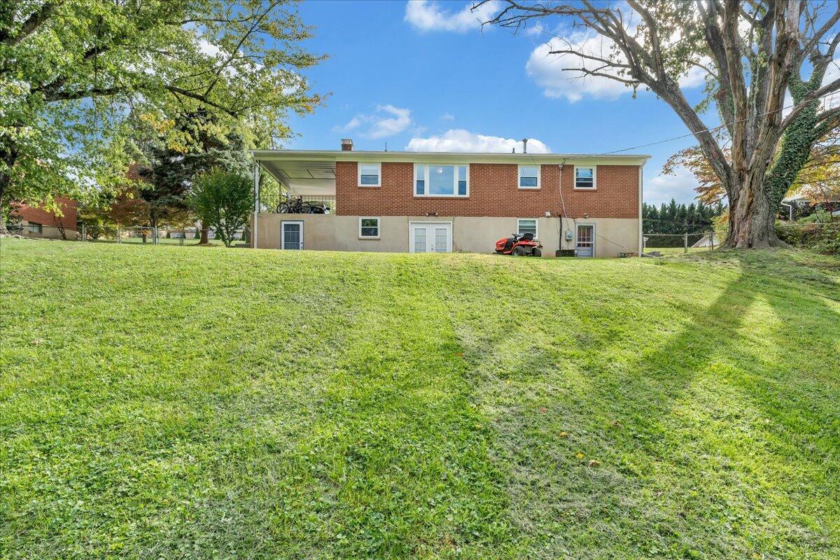 5329 Gieser Road Roanoke, VA 24018 - Photo 27 of 33 27-MIB09929
