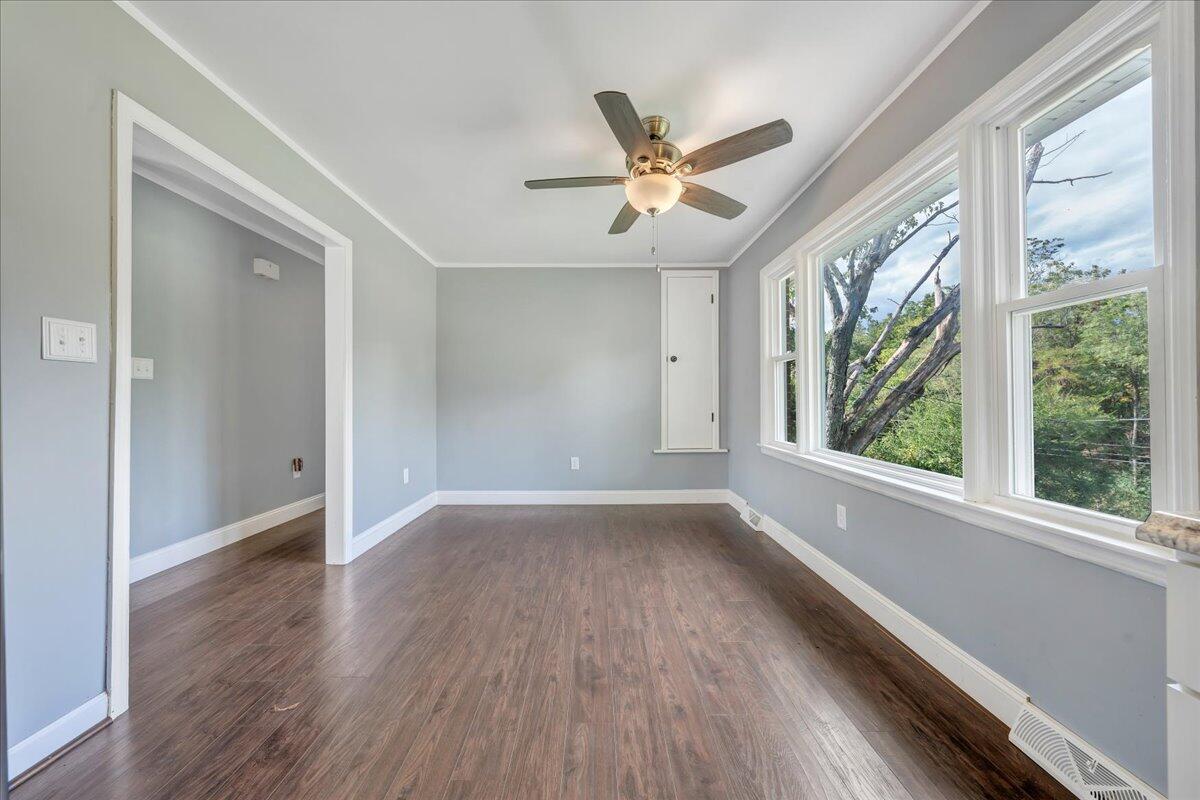 5329 Gieser Road Roanoke, VA 24018 - Photo 8 of 33 08-MIB09992