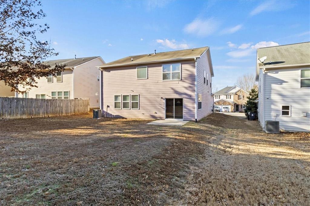 125 Parkmont Court Dallas, GA 30132 - Photo 35 of 36 a view of a volley ball court