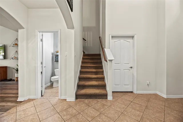 a view of a entryway