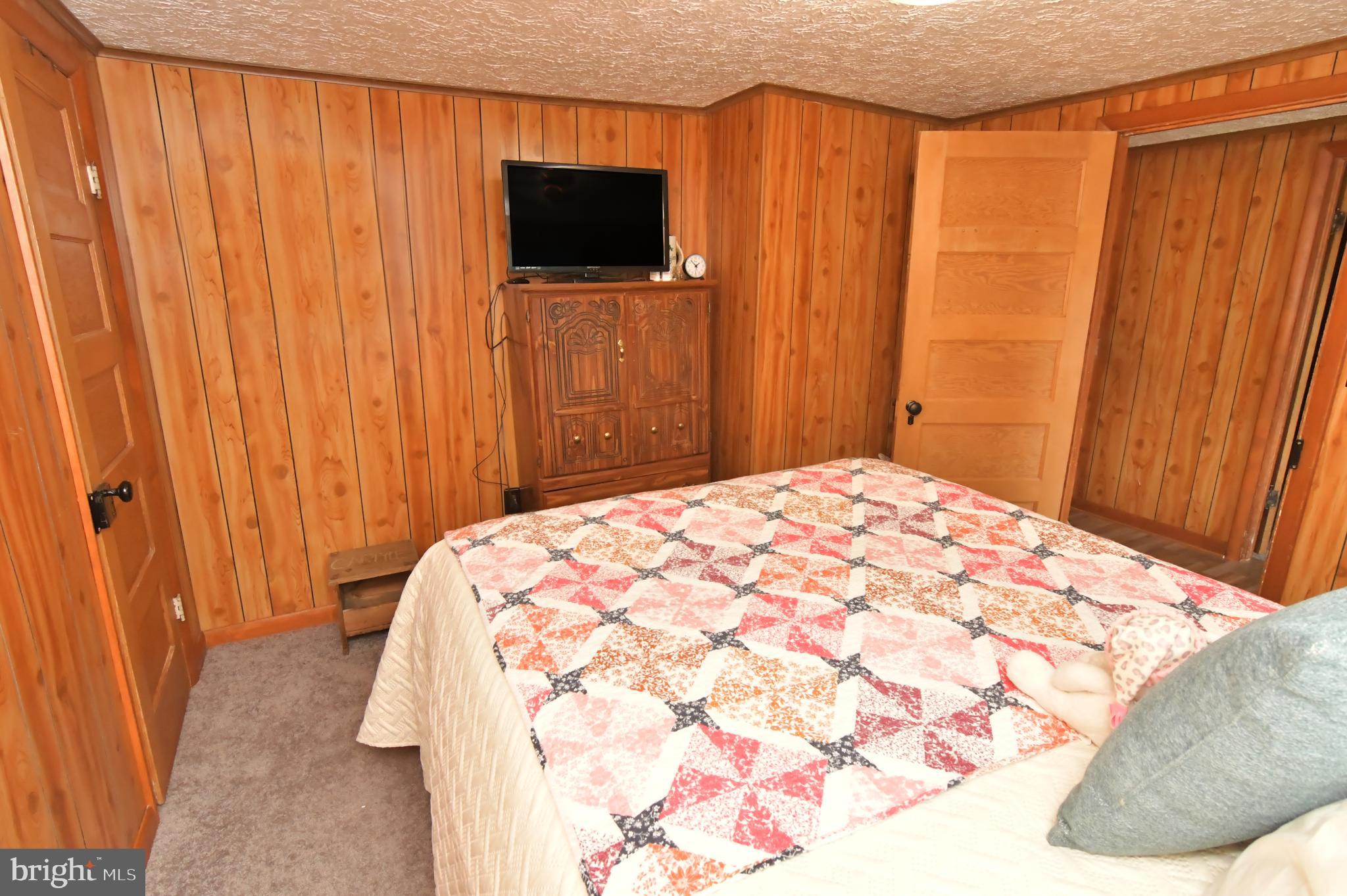 3364 Papermill Road Winchester, VA 22602 - Photo 31 of 50 Main bedroom