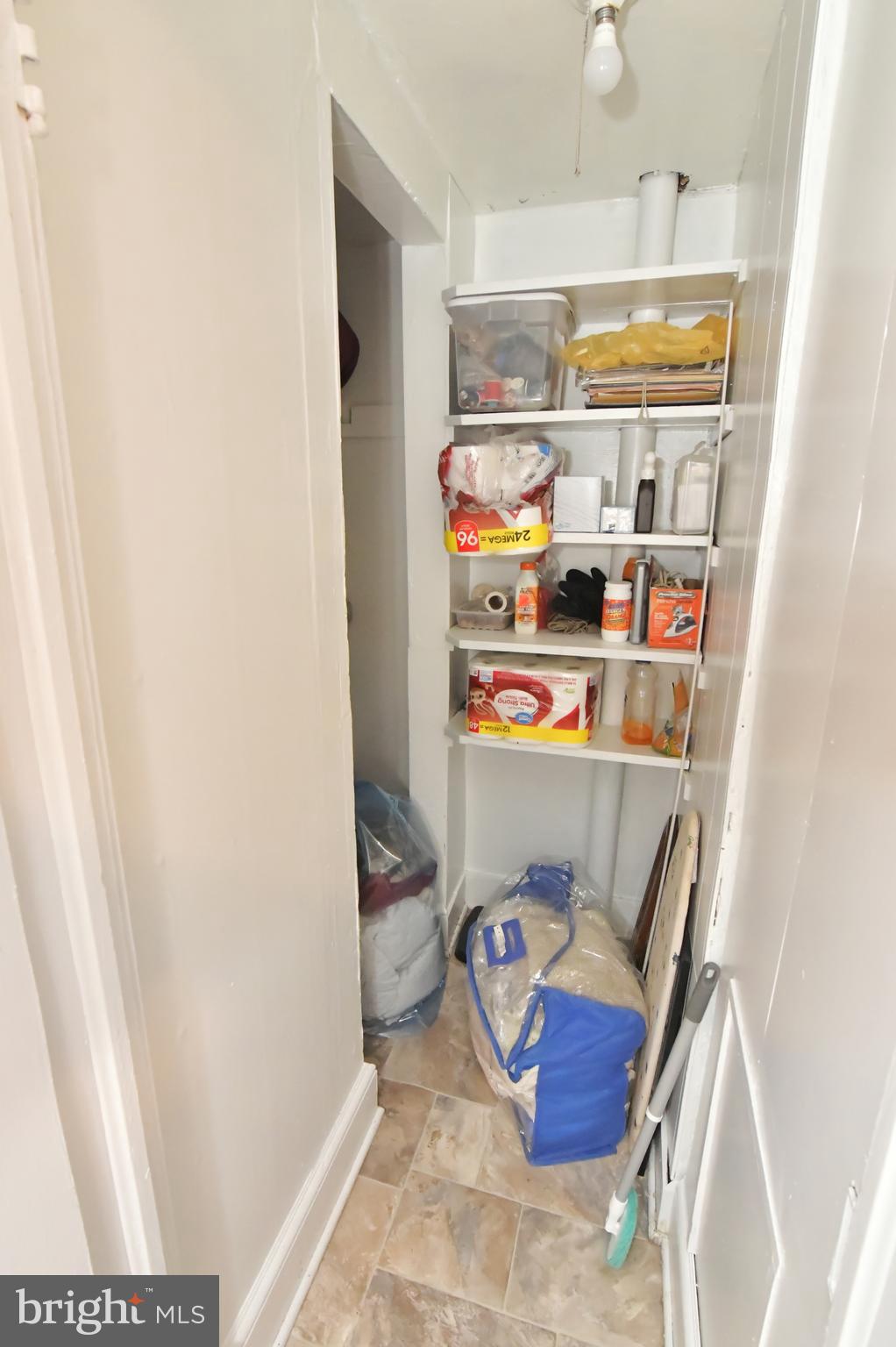 3364 Papermill Road Winchester, VA 22602 - Photo 36 of 50 Full bath closet