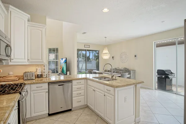 $12,500 | 8176 Quail Meadow Way, West Palm Beach, FL 33412