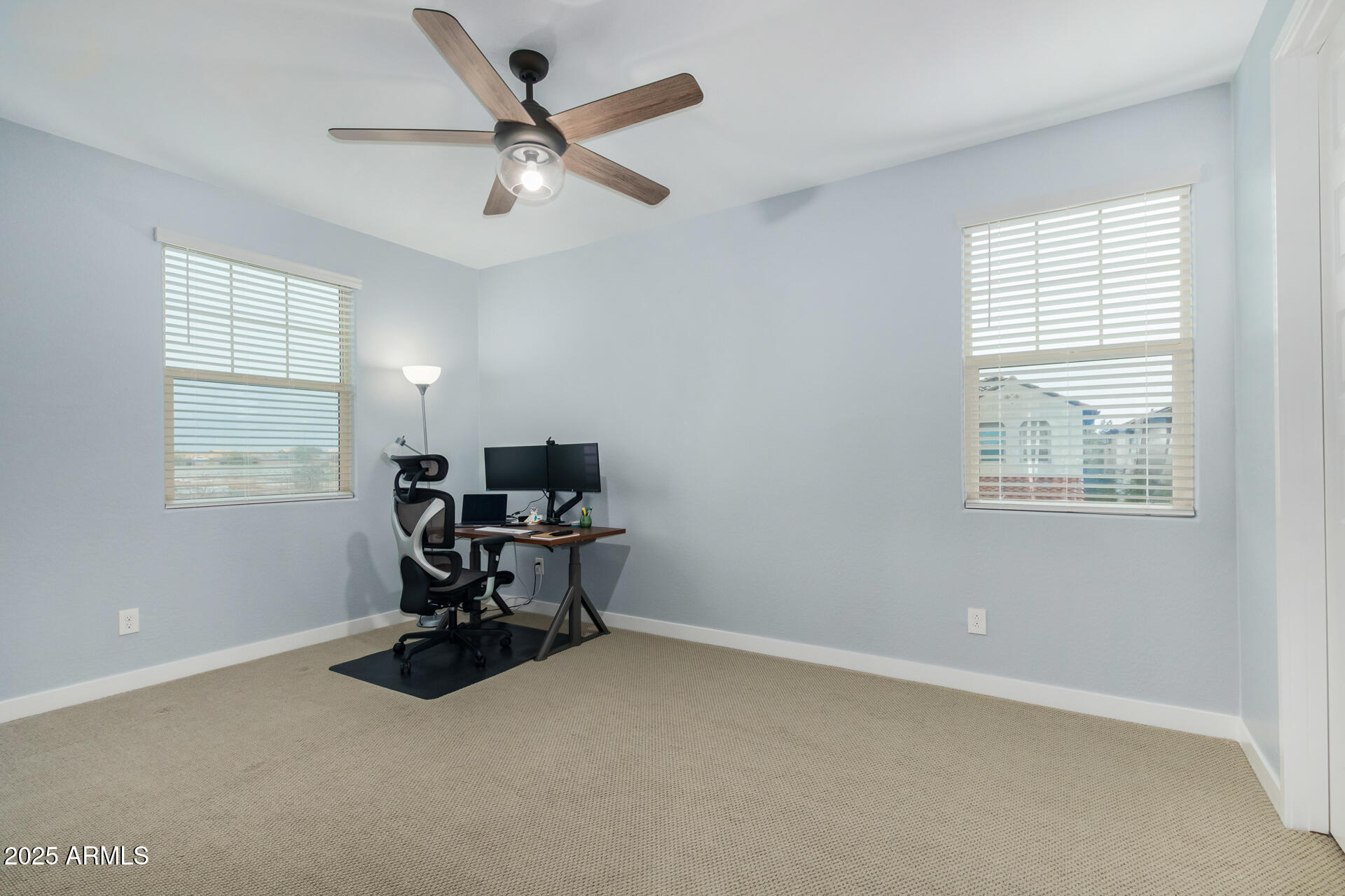 1171 East Armstrong Way Chandler, AZ 85286 - Photo 23 of 30 a workspace with a window