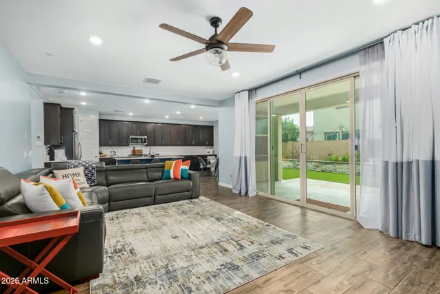 $2,999 | 1171 East Armstrong Way, Chandler, AZ 85286