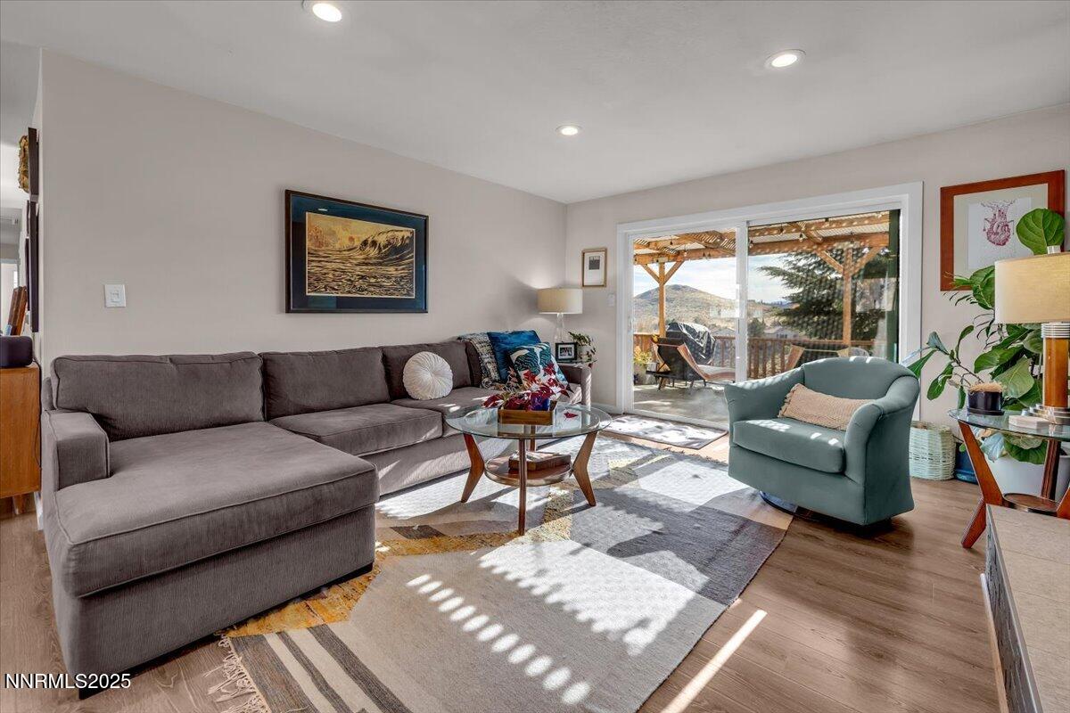 3880 Piccadilly Drive Reno, NV 89509 - Photo 7 of 58 a living room with furniture and a large window