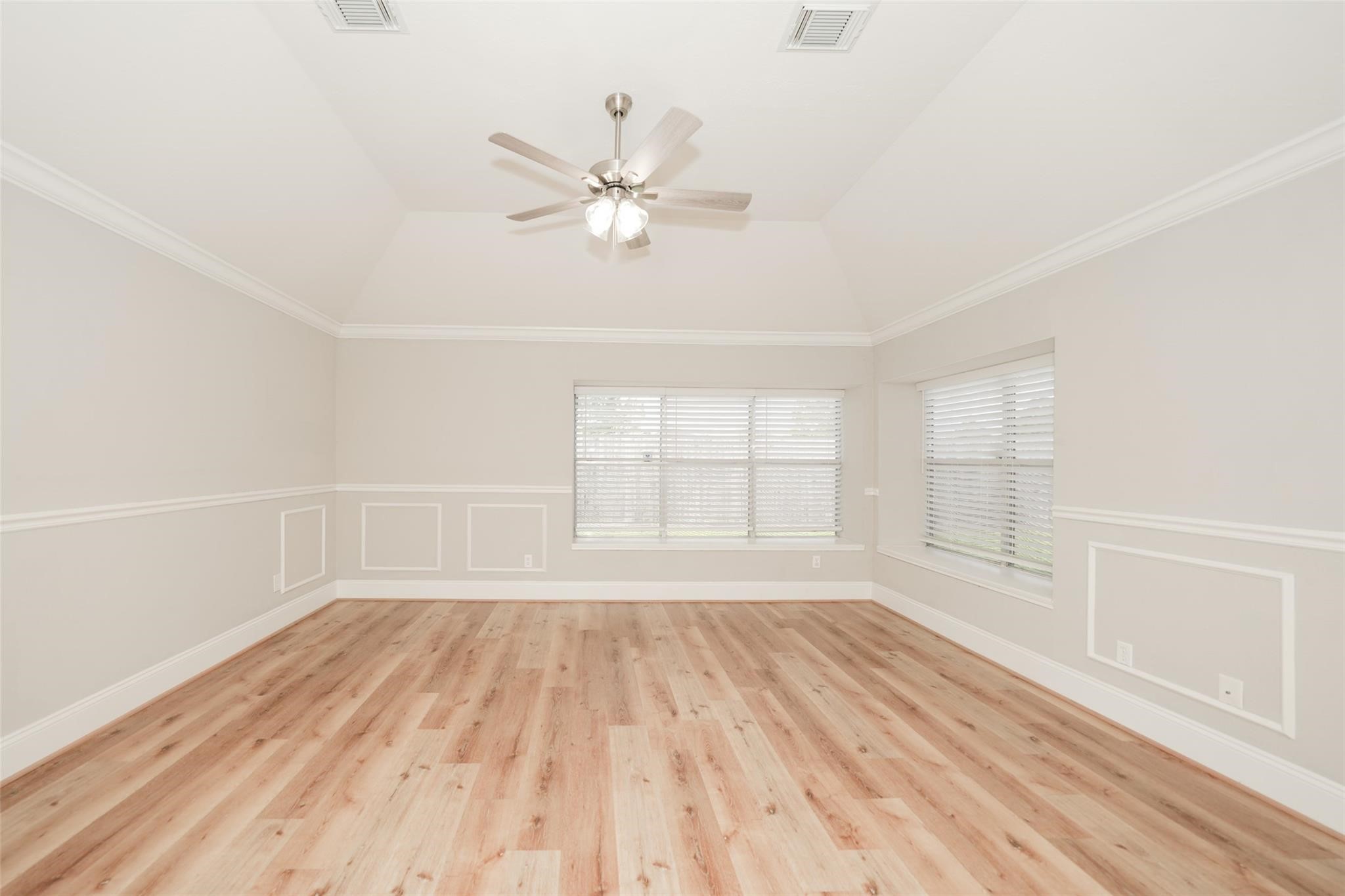 21307 Riverside Ridge Lane Katy, TX 77449 - Photo 27 of 44 Oversize primary bedroom