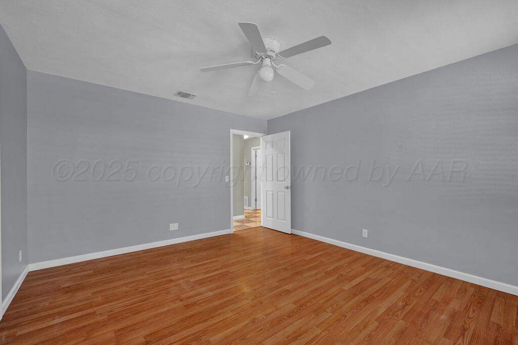 5406 Hillside Road Amarillo, TX 79109 - Photo 17 of 21 master bedroom 2