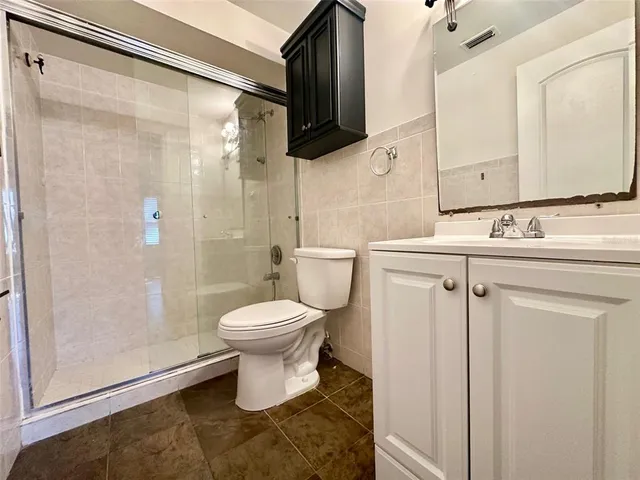 $2,500 | 1119 Breeze Drive, Largo, FL 33770