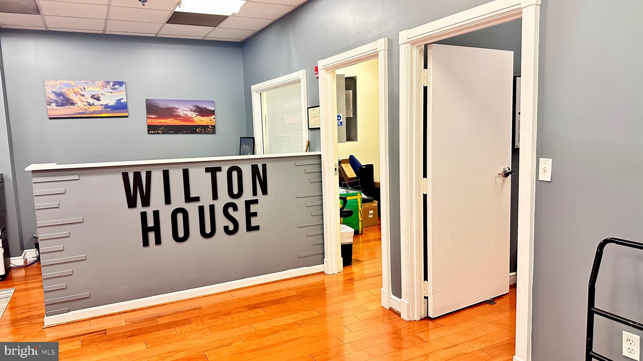 2726 Gallows Road, Unit 619 Vienna, VA 22180 - Photo 28 of 40