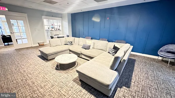 $499,000 | 2726 Gallows Road, Unit 619, Vienna, VA 22180