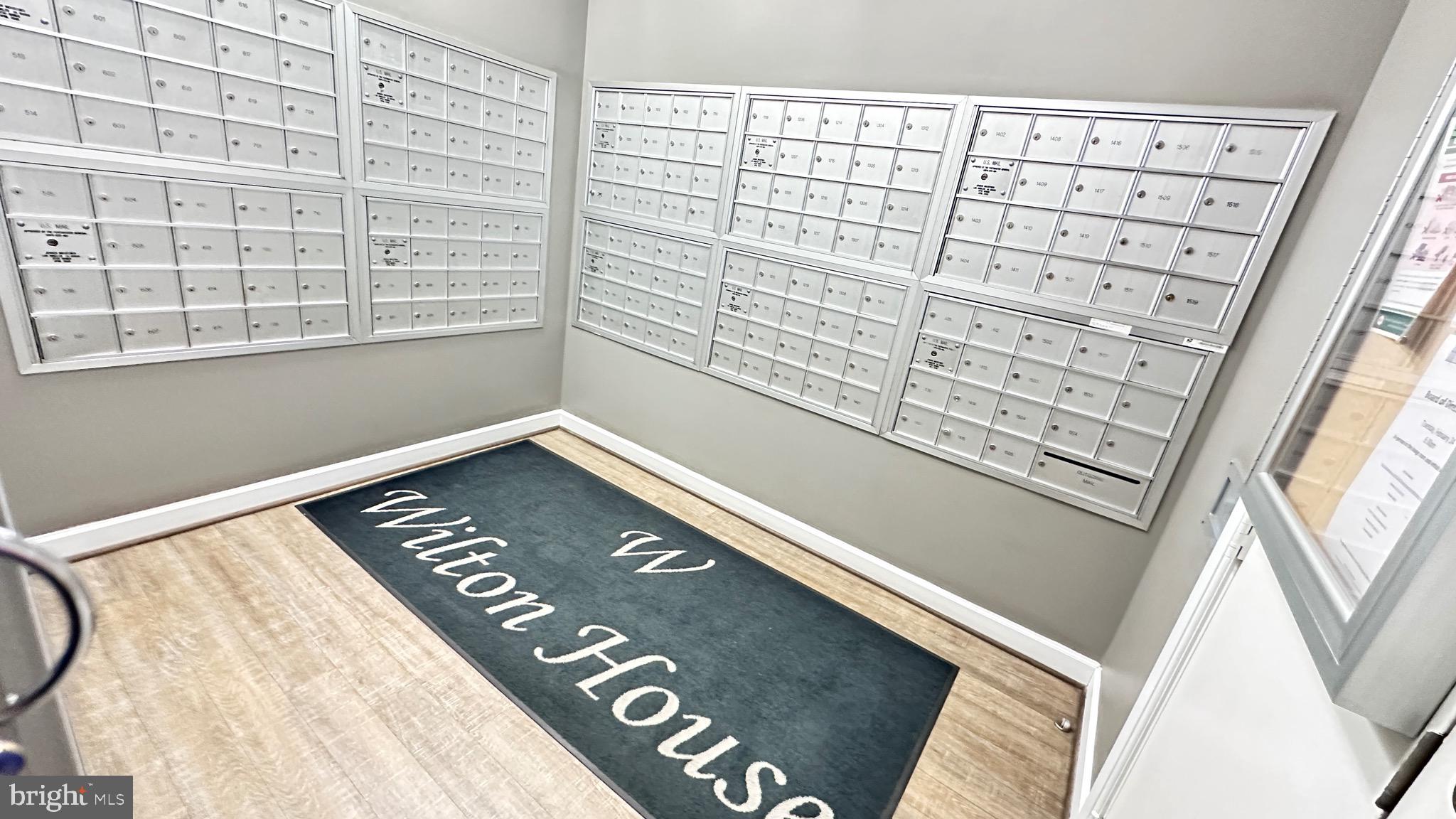 2726 Gallows Road, Unit 619 Vienna, VA 22180 - Photo 32 of 40