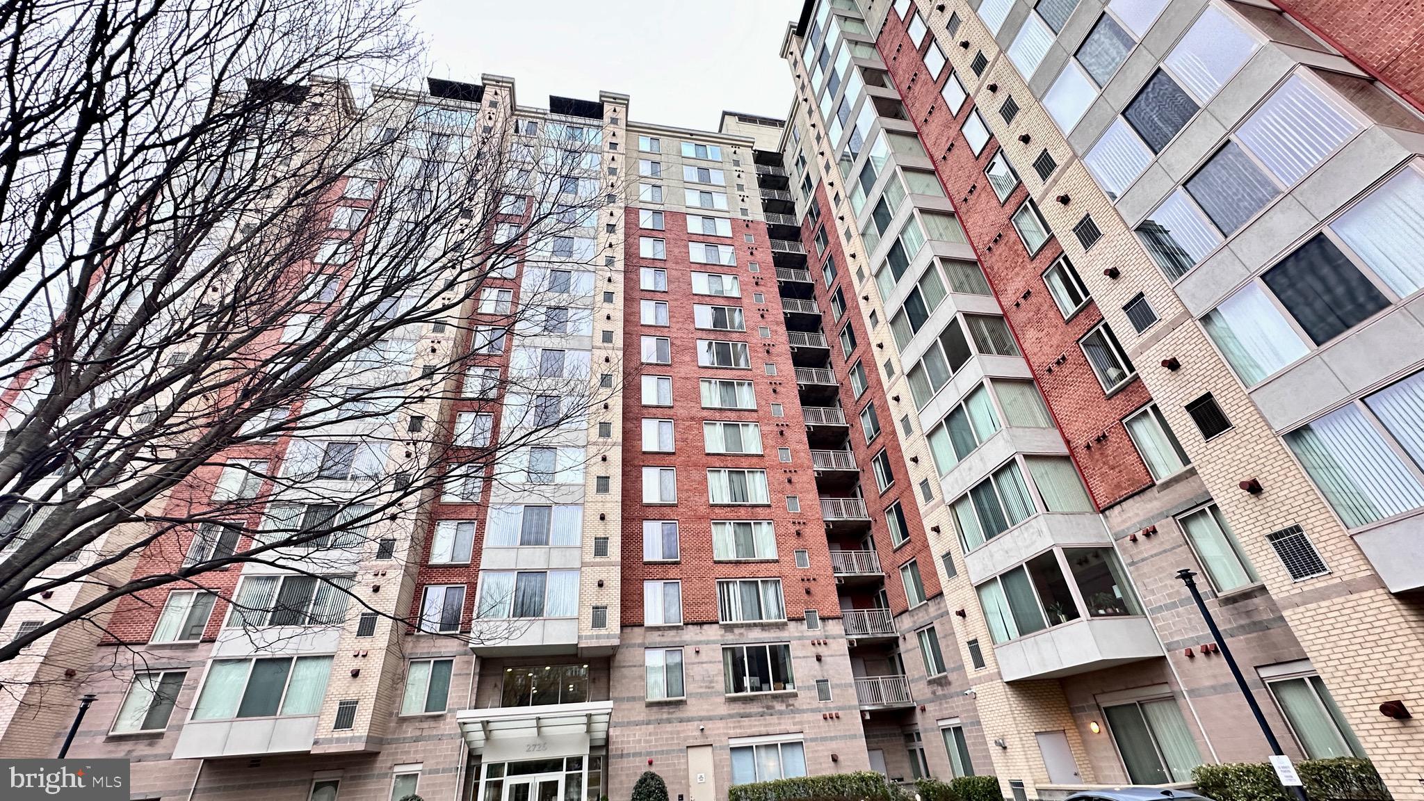 2726 Gallows Road, Unit 619 Vienna, VA 22180 - Photo 37 of 40