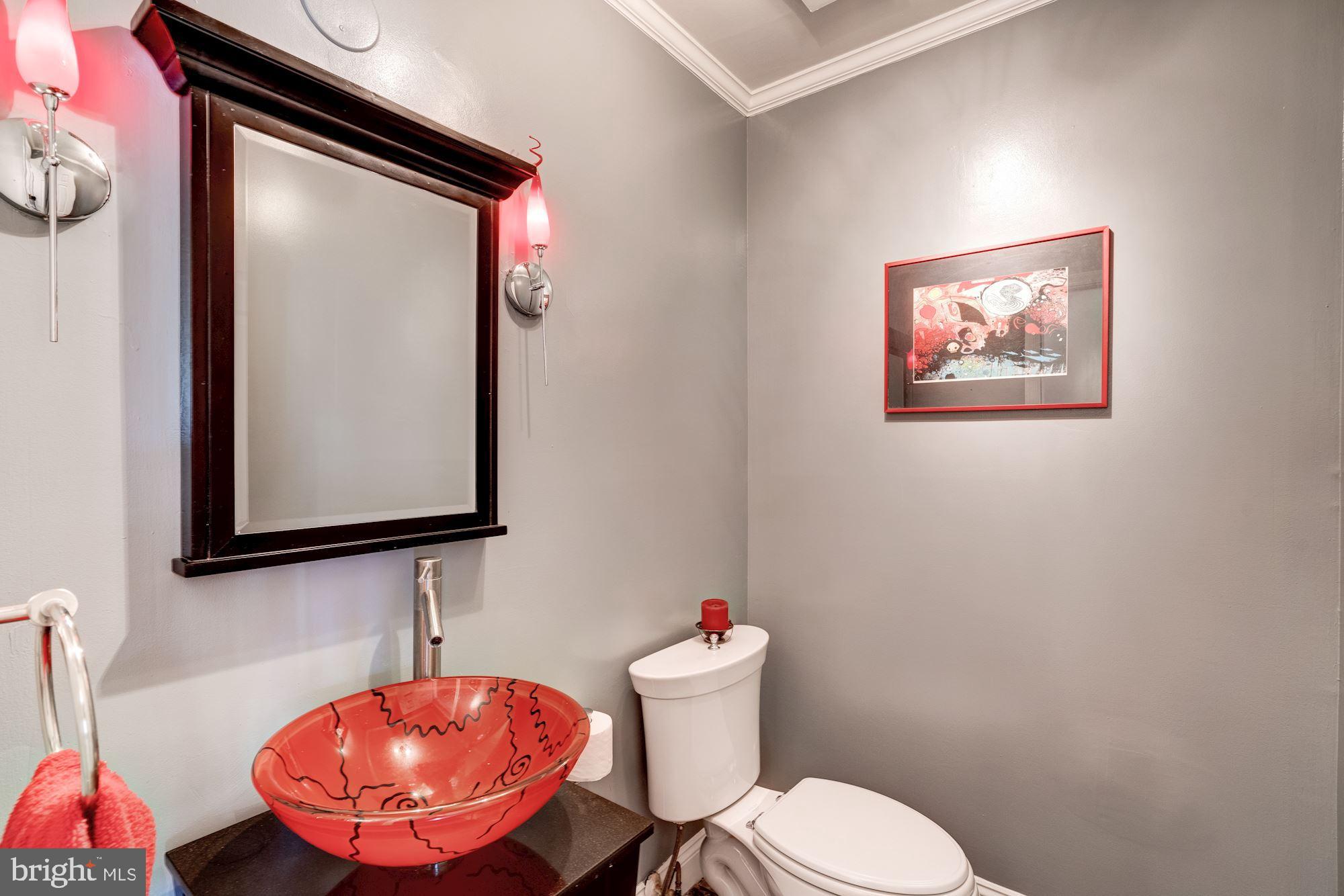 1124 Walker Road Great Falls, VA 22066 - Photo 13 of 30 Stylish main level powder room.