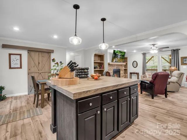 $850,000 | 48 Rainbow Lake Circle, Black Mountain, NC 28711