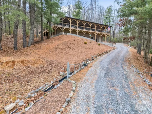 $697,000 | 48 Rainbow Lake Circle, Black Mountain, NC 28711