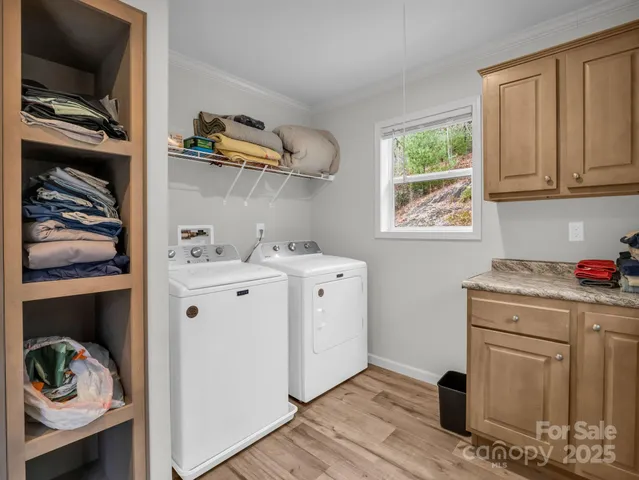 $850,000 | 48 Rainbow Lake Circle, Black Mountain, NC 28711