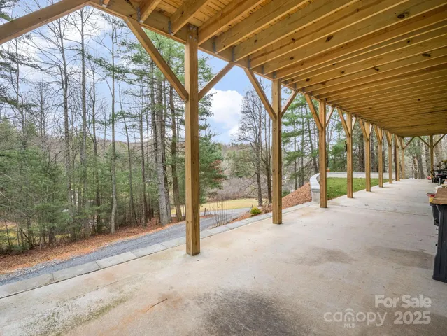 $850,000 | 48 Rainbow Lake Circle, Black Mountain, NC 28711