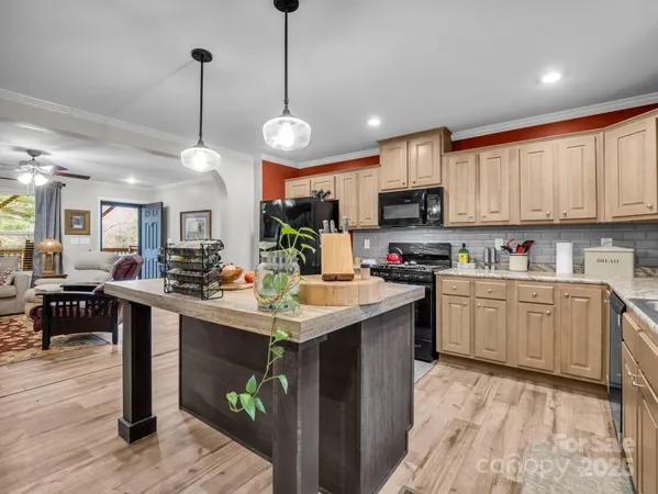 $697,000 | 48 Rainbow Lake Circle, Black Mountain, NC 28711