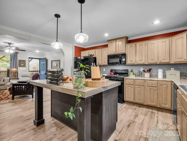 $850,000 | 48 Rainbow Lake Circle, Black Mountain, NC 28711