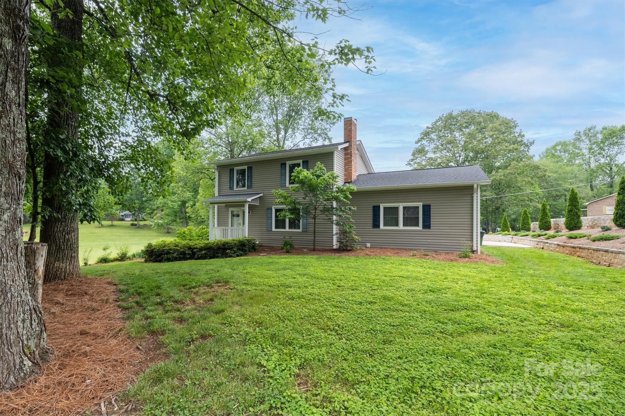 206 Hudson Cajah Mountain Road Hudson, NC 28638 - Photo 4 of 25