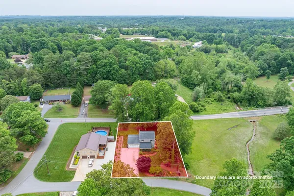 $285,000 | 206 Hudson Cajah Mountain Road, Hudson, NC 28638