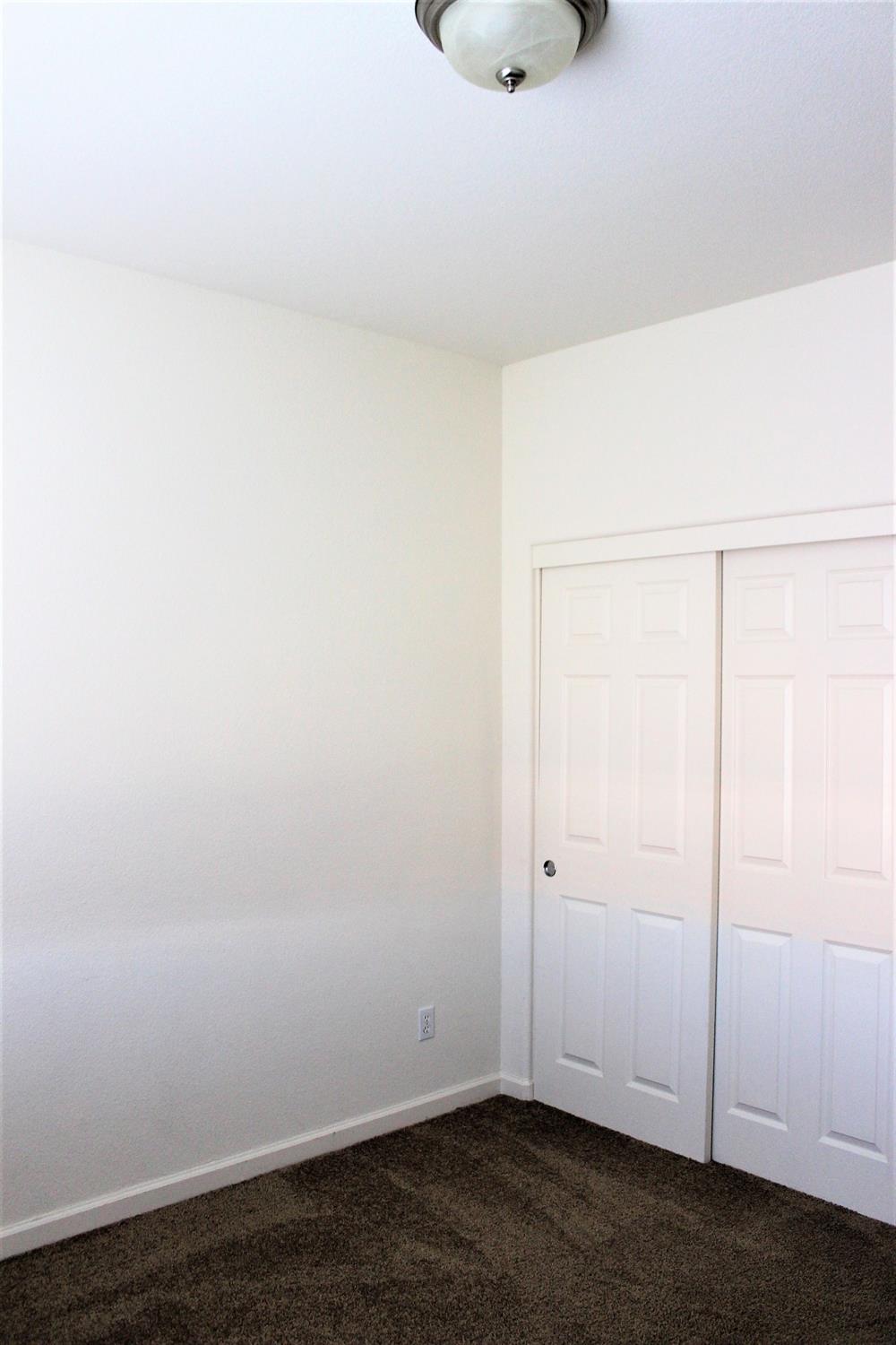 370 Abbott Avenue Reedley, CA 93654 - Photo 20 of 41 Gallery Image 20