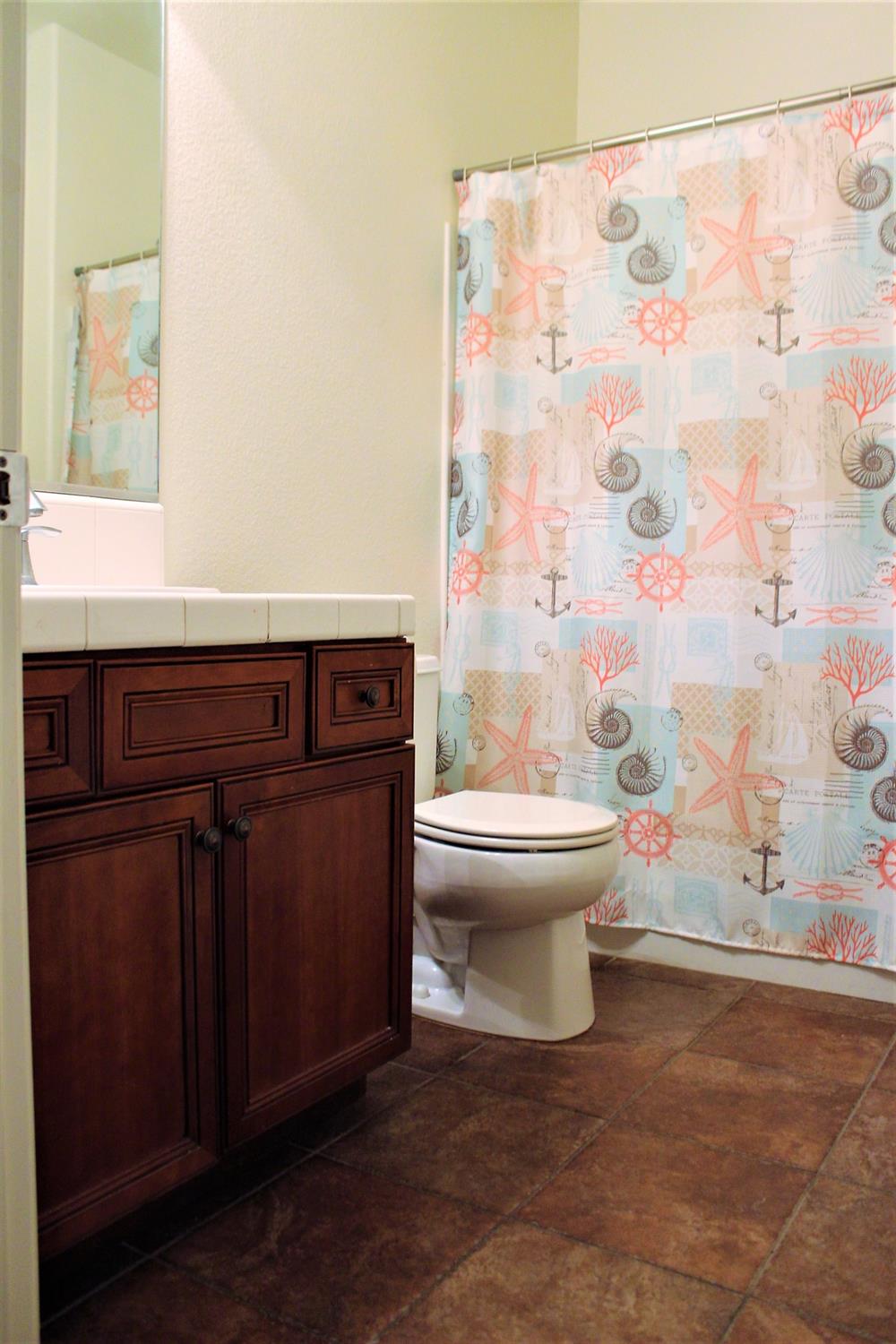 370 Abbott Avenue Reedley, CA 93654 - Photo 21 of 41 Gallery Image 21