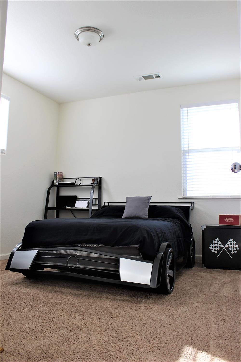 370 Abbott Avenue Reedley, CA 93654 - Photo 25 of 41 Gallery Image 25