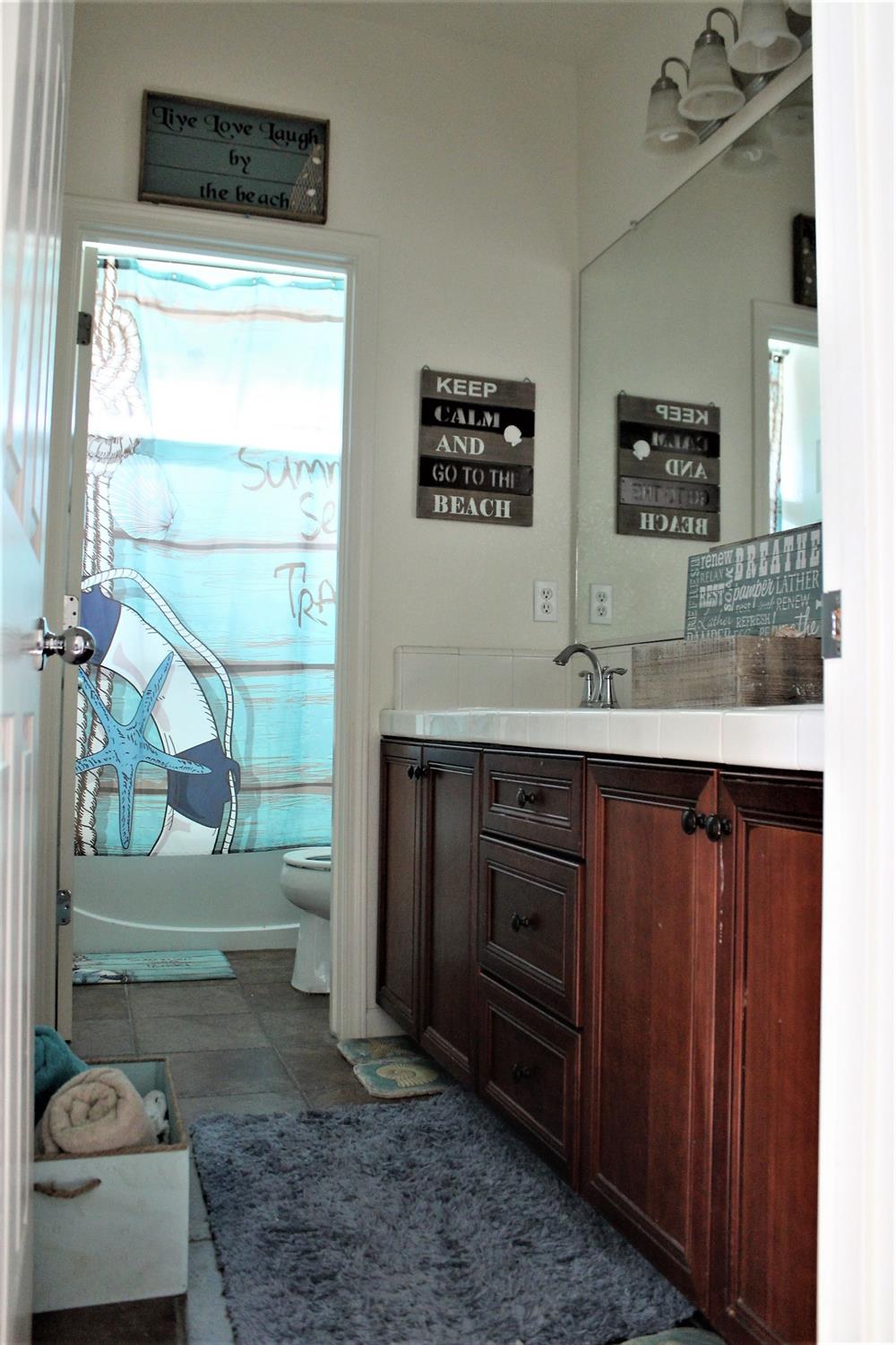 370 Abbott Avenue Reedley, CA 93654 - Photo 26 of 41 Gallery Image 26