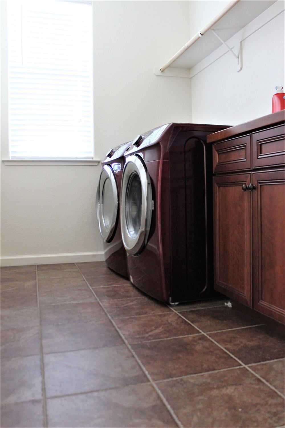 370 Abbott Avenue Reedley, CA 93654 - Photo 29 of 41 Gallery Image 29