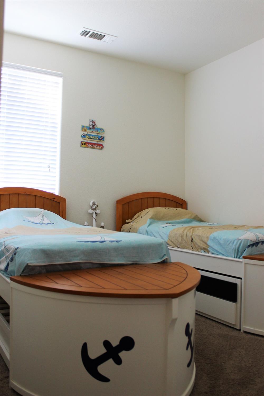 370 Abbott Avenue Reedley, CA 93654 - Photo 30 of 41 Gallery Image 30