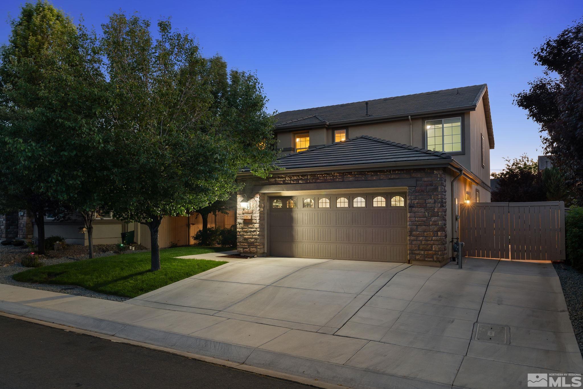 10867 Pebble Hill Drive Reno, NV 89521 - Photo 1 of 40 Photo 1
