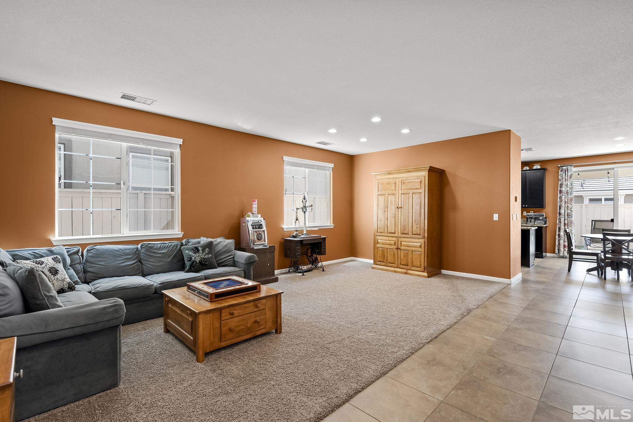 10867 Pebble Hill Drive Reno, NV 89521 - Photo 9 of 40 Photo 9