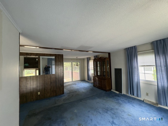 249 Malcolm Road West Haven, CT 06516 - Photo 7 of 14