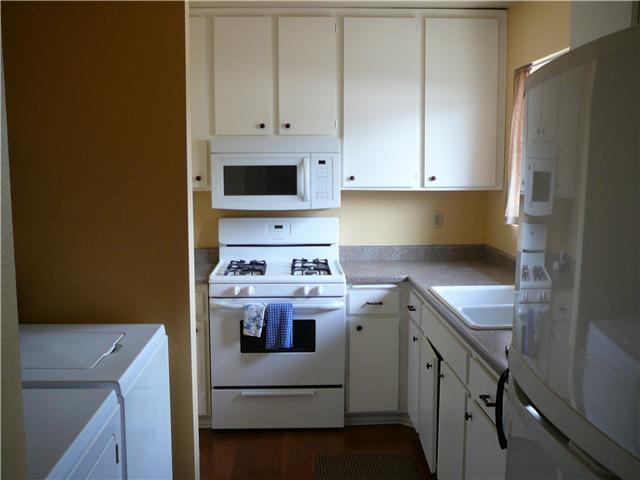 1452 Panorama Ridge Road Oceanside, CA 92056 - Photo 11 of 21 Newer appliances, nice counter space for cooking, and lots of cabinet space for storage.