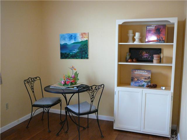 1452 Panorama Ridge Road Oceanside, CA 92056 - Photo 15 of 21 Bonus, Bonus, Bonus! What a great, functional bonus room. This room can be used for a number of different things. Always dreamed of a artist retreat? A home office? The possibilities are endless!