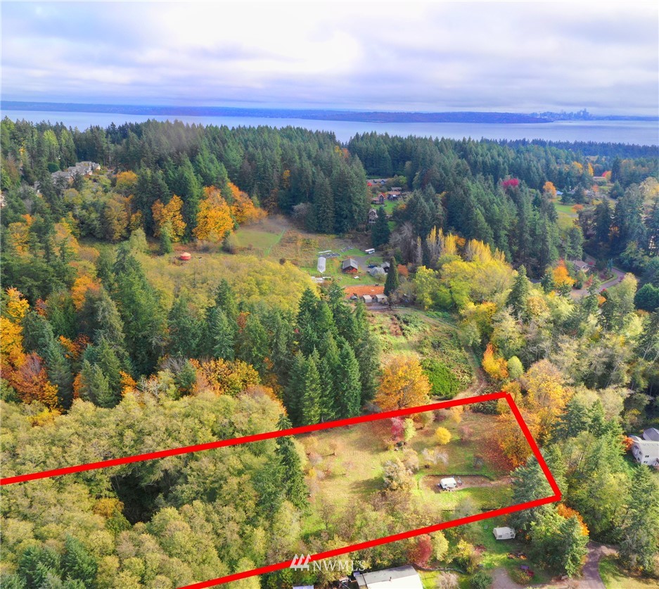 9094- Northeast Morgan Road Bainbridge Island, WA 98110 - Photo 1 of 8 Gallery Image 1