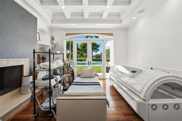 $6,295,000 | 2800 Northeast 40th Street, Fort Lauderdale, FL 33308