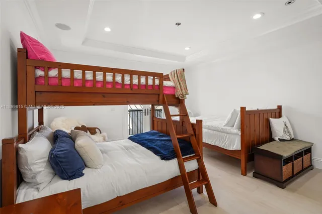 $6,295,000 | 2800 Northeast 40th Street, Fort Lauderdale, FL 33308