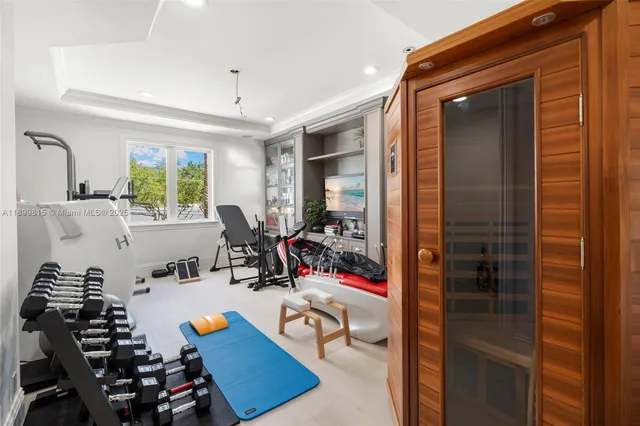 $6,295,000 | 2800 Northeast 40th Street, Fort Lauderdale, FL 33308