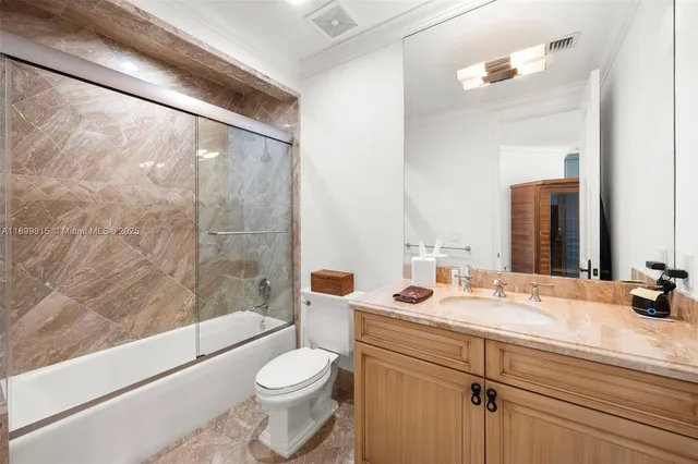 $6,295,000 | 2800 Northeast 40th Street, Fort Lauderdale, FL 33308