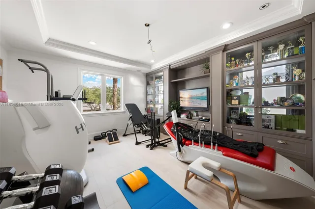 $6,295,000 | 2800 Northeast 40th Street, Fort Lauderdale, FL 33308